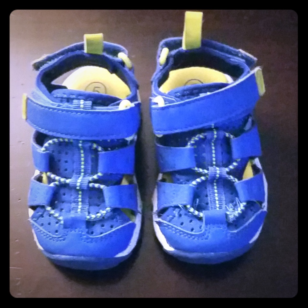 Cat & Jack toddler sandals